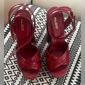 Croc Embossed platform sandals